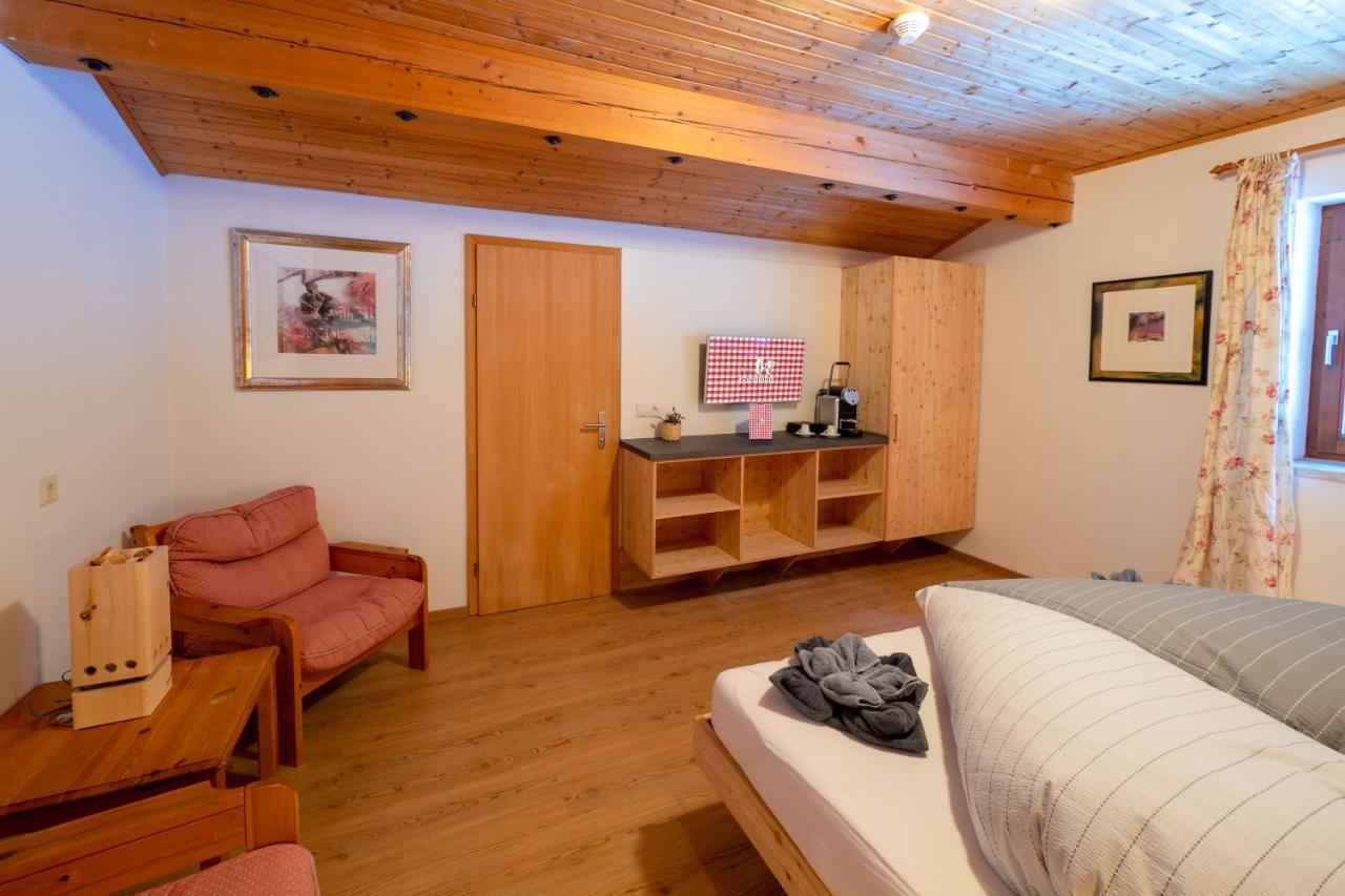 Apartamento Baerenwirt Mittenwald Exterior foto