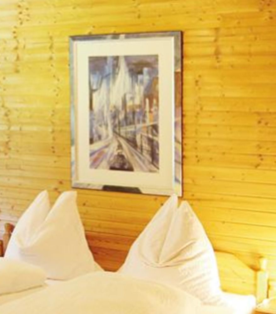 Apartamento Baerenwirt Mittenwald Exterior foto